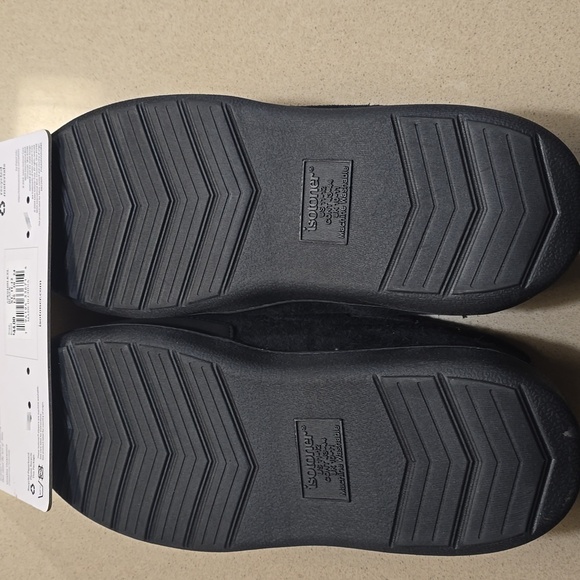 Isotoner Microsuede Boater Mocassin Slippers - Picture 4 of 11